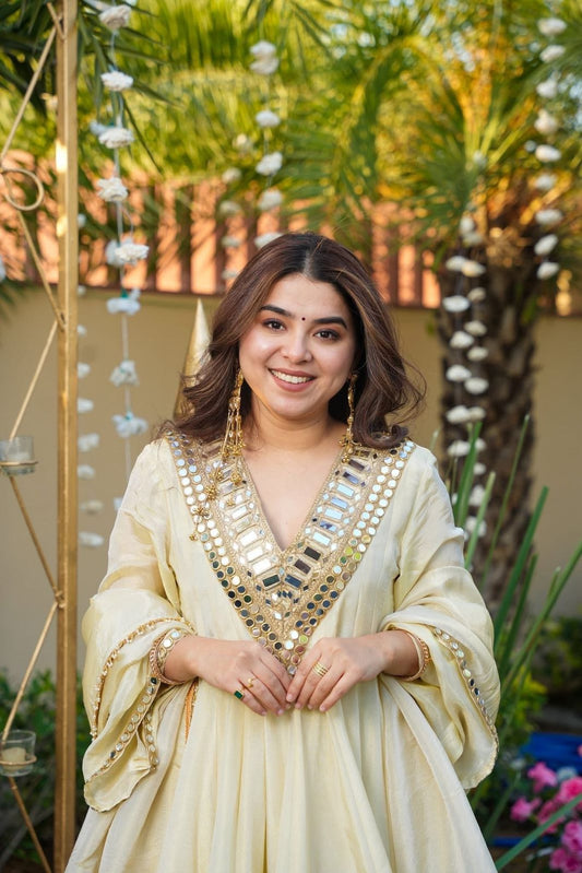 3 piece plazzo pair with real mirror and embroiderry work CODE : 5942